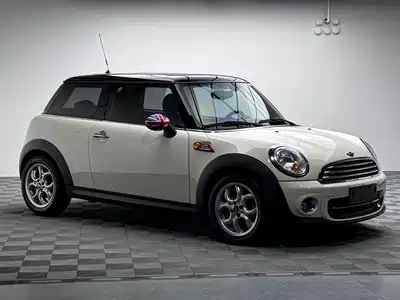 MINI MINI 2012