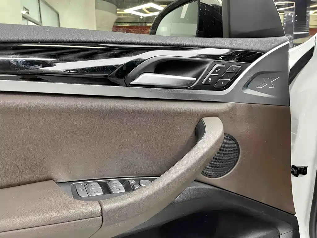 BMW X3 2020 — фото 14