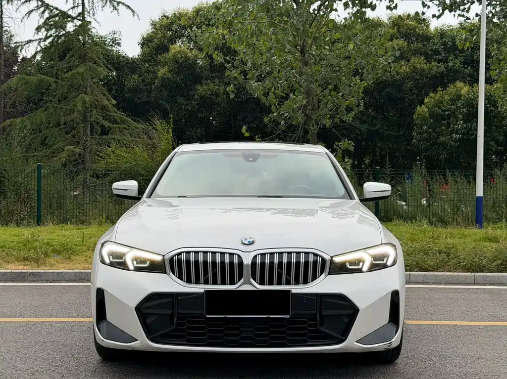 BMW 3 Series 2024