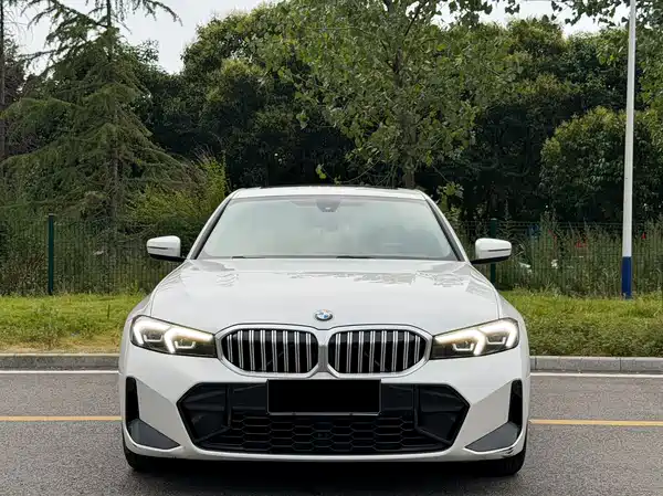 BMW 3 Series 2024