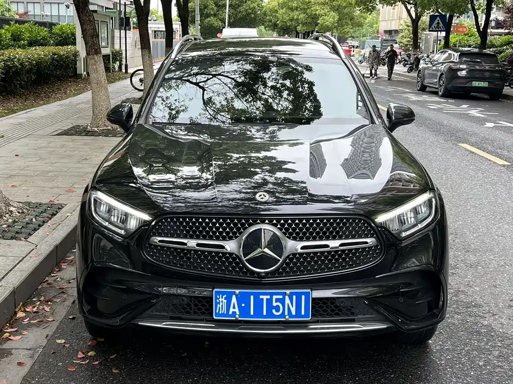 Mercedes-Benz GLC 2023 — фото 2