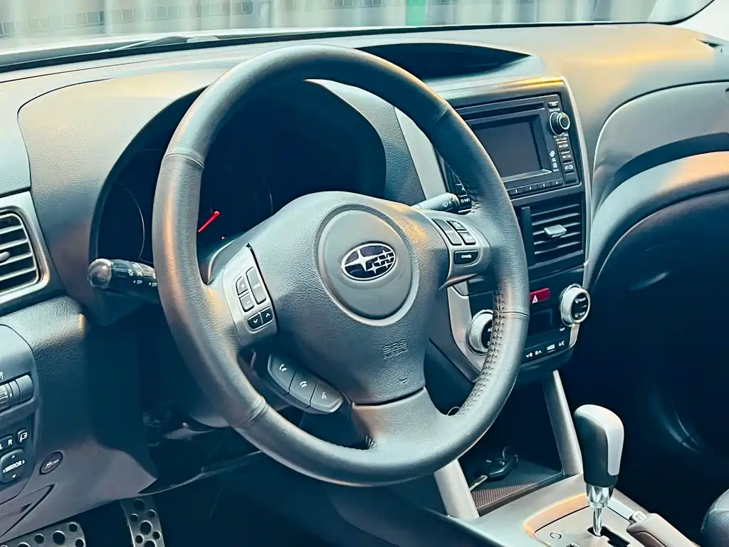 Subaru Forester 2012 — фото 14
