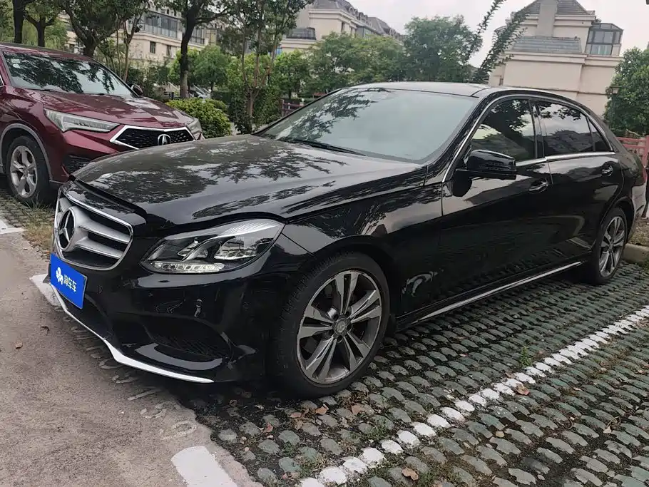 Mercedes-Benz E-Class 2015
