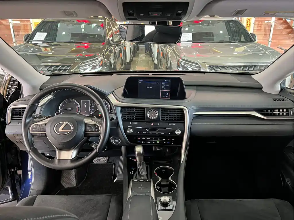 Lexus RX 2020 — фото 12