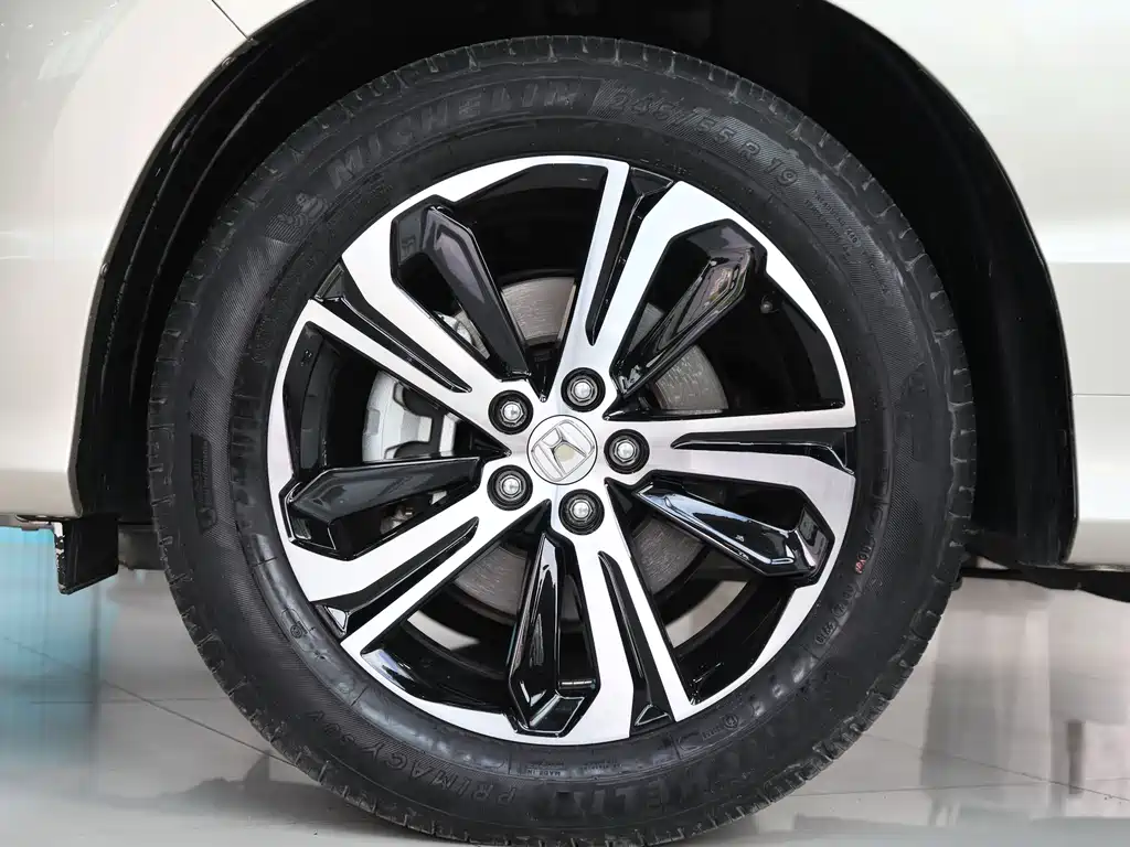 Honda UR-V 2019 — фото 4