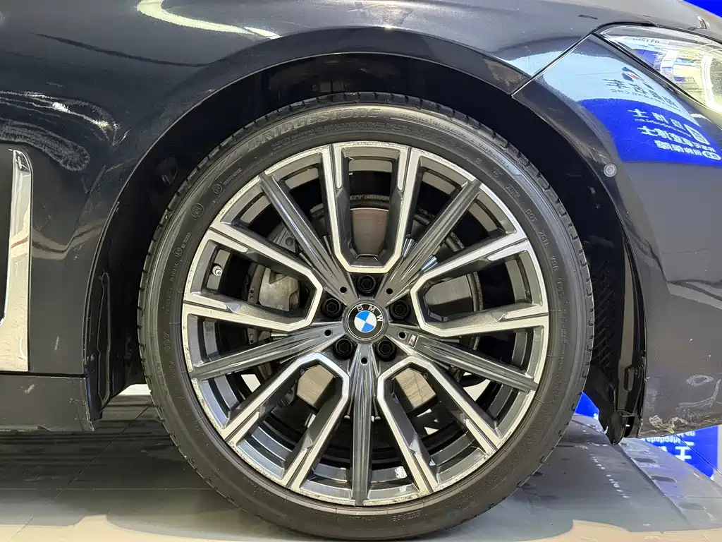 BMW 7 Series 2022 — фото 18