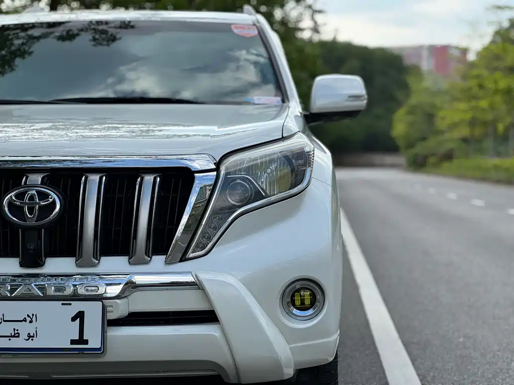 Toyota Prado 2017 — фото 18