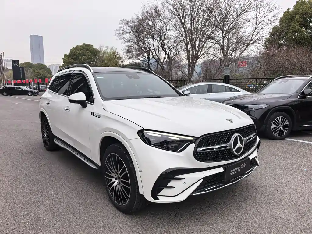 Mercedes-Benz GLC 2023 — фото 3