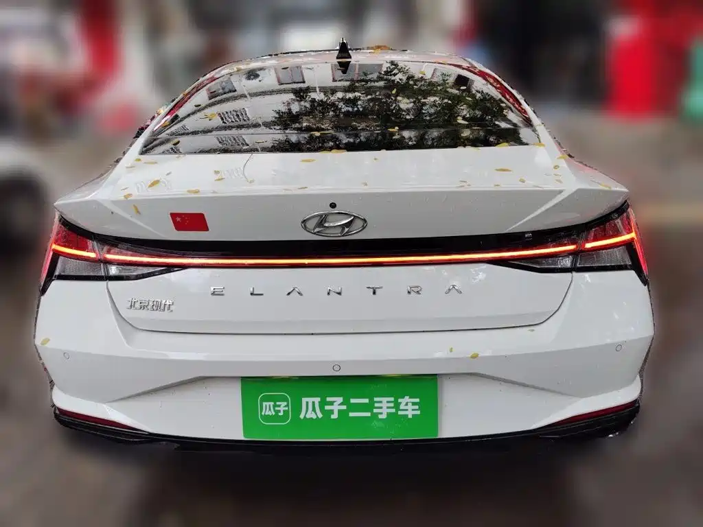 Hyundai Elantra 2023
