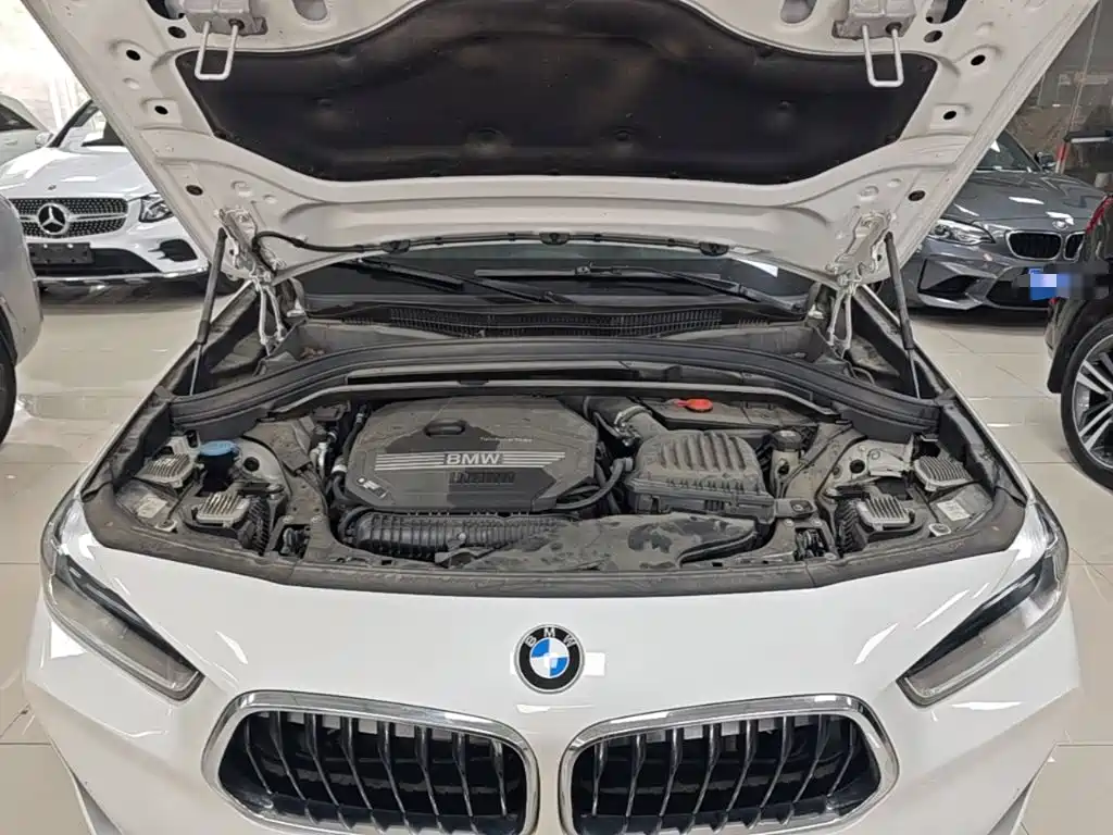 BMW X2 2021 — фото 20