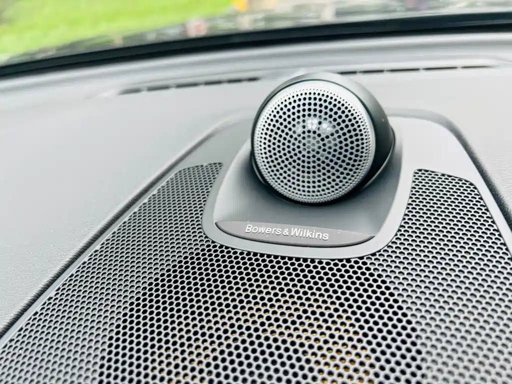 Volvo XC60 2020 — фото 14