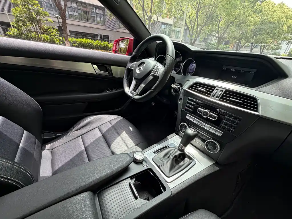 Mercedes-Benz C-Class 2015 — фото 15