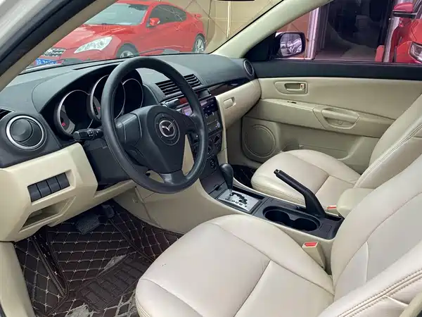 Mazda 3 2013