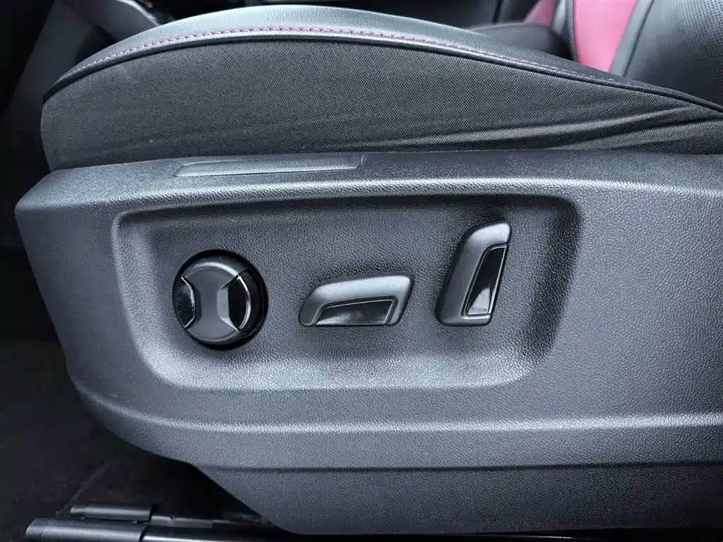 Skoda Karoq 2022 — фото 17