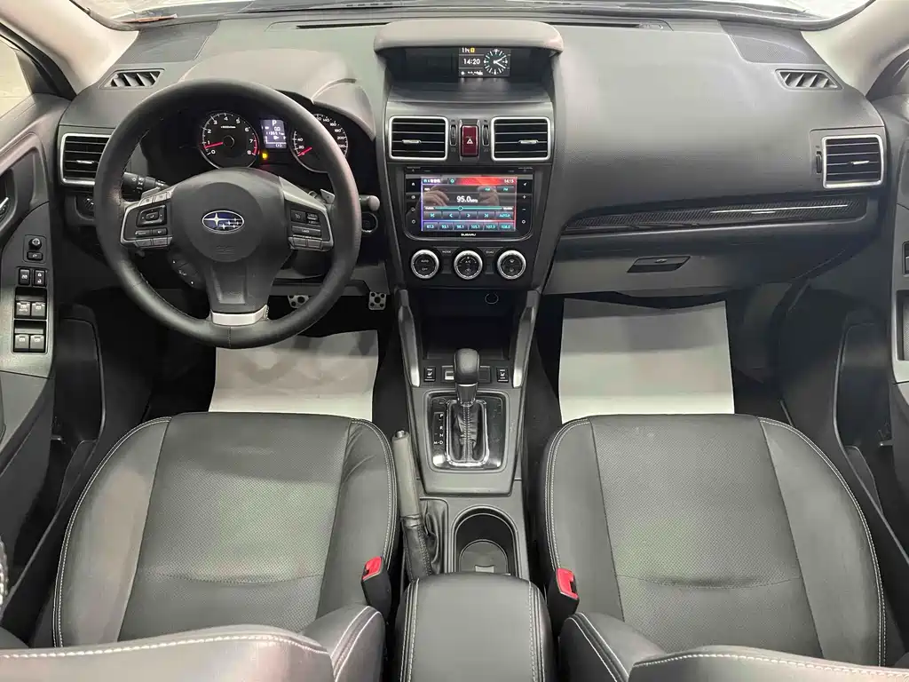 Subaru Forester 2016 — фото 13