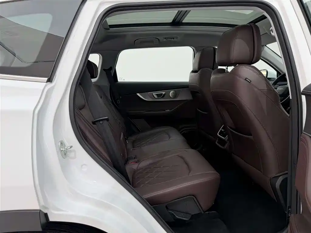 Chery Tiggo 8 PRO 2025 — фото 20