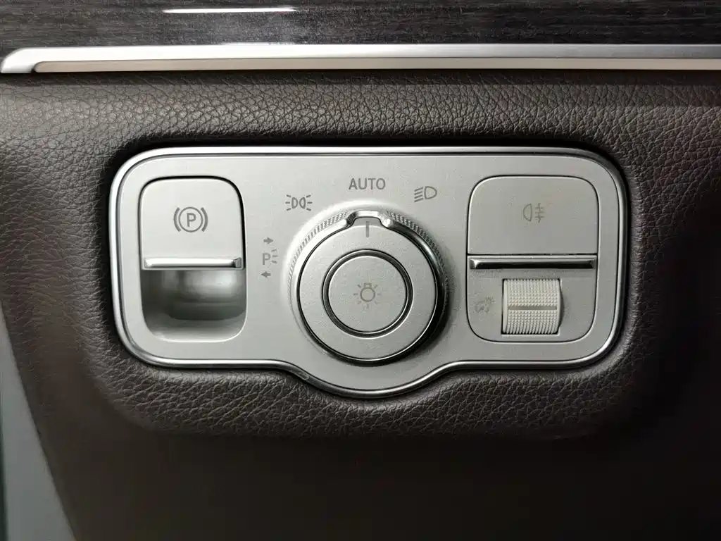 Mercedes-Benz GLE 2020 — фото 21