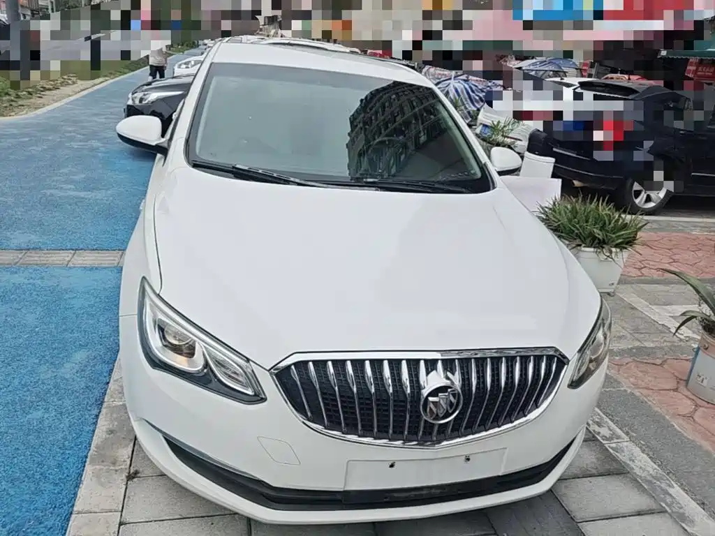 Buick Excelle 2016 — фото 3