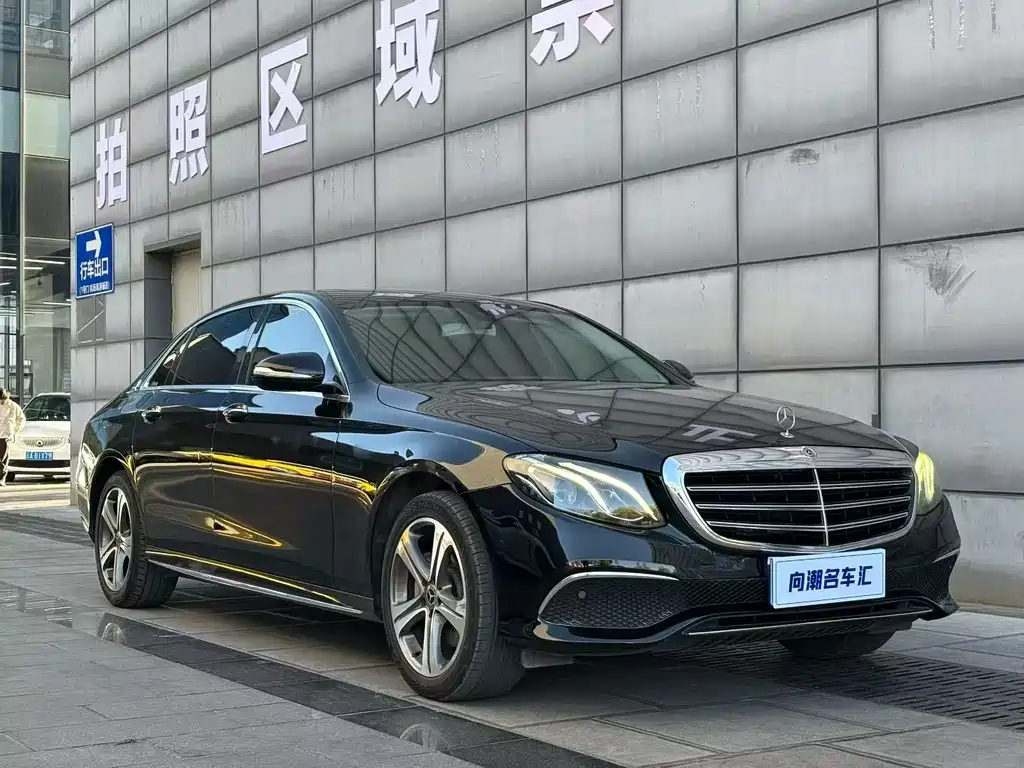 Mercedes-Benz E-Class 2018 — фото 1