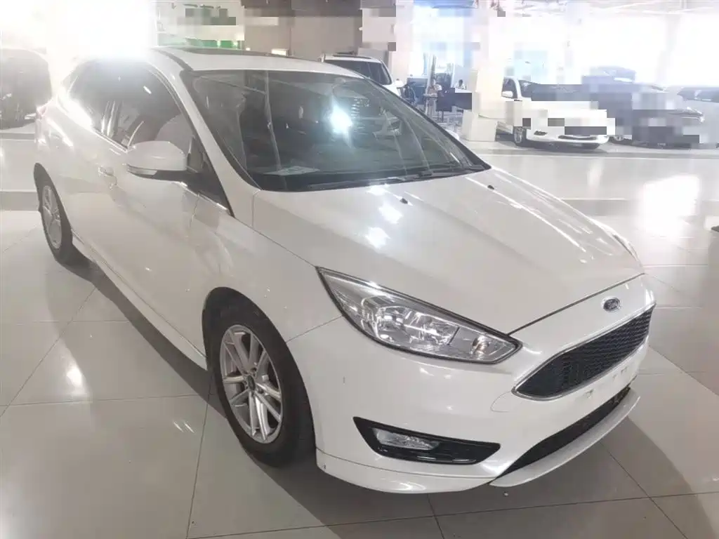 Ford Focus 2016 — фото 4