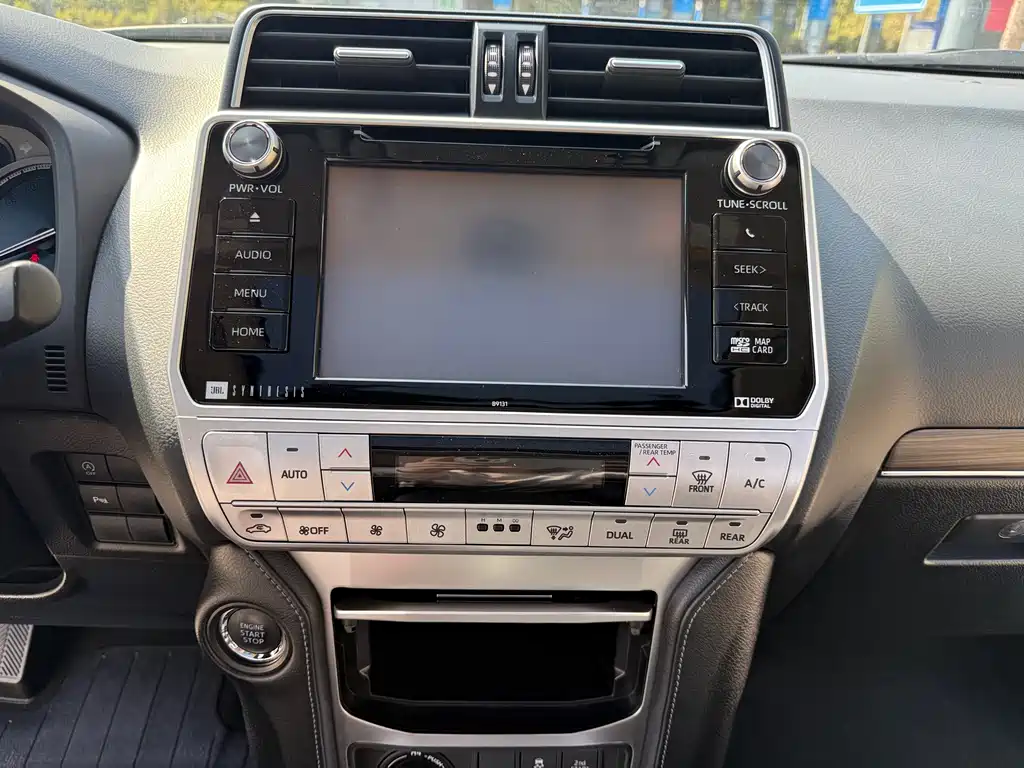Toyota Prado 2020 — фото 15