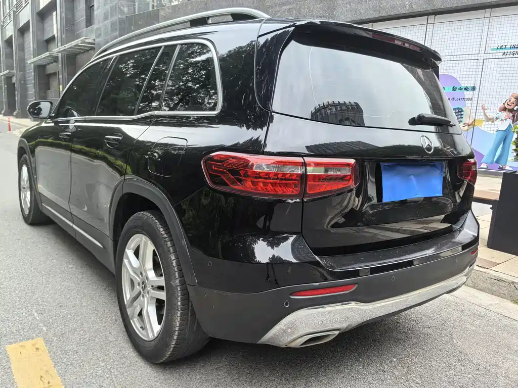 Mercedes-Benz GLB 2021 — фото 14