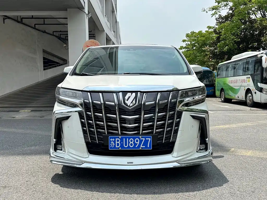 Toyota Alphard 2019 — фото 2