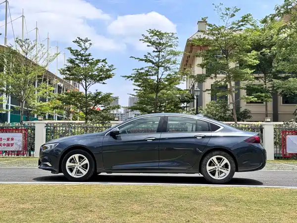 Buick Regal 2019