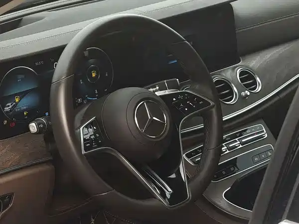 Mercedes-Benz E-Class 2020