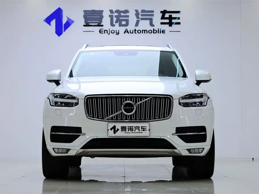 Volvo XC90 2018 — фото 2