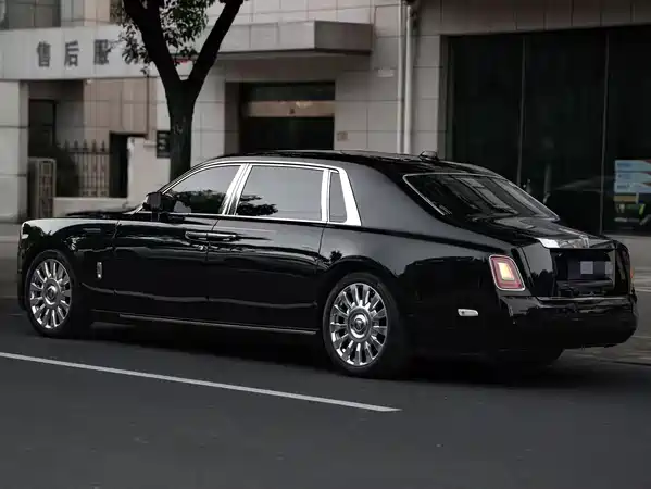 Rolls-Royce Phantom 2021
