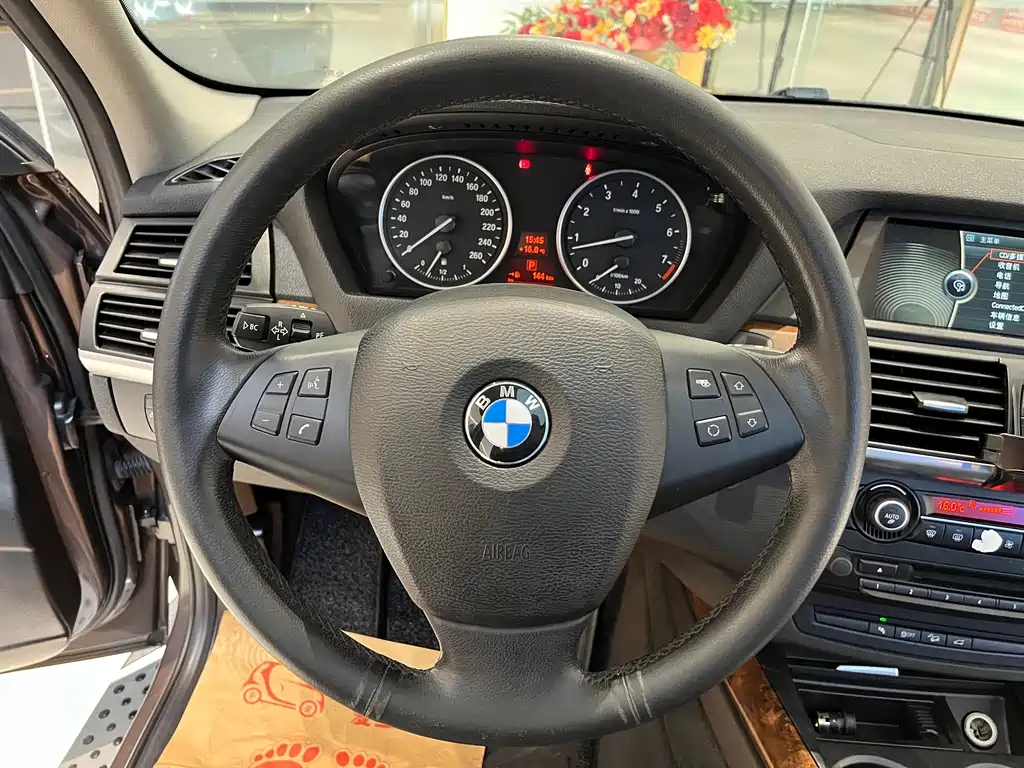 BMW X5 2013 — фото 16
