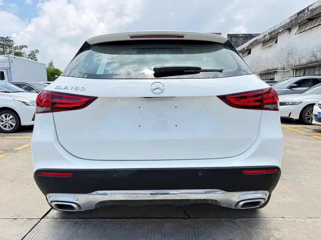 Mercedes-Benz GLA 2022 — фото 6