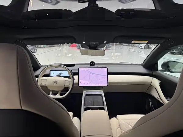 NIO ET5T 2025