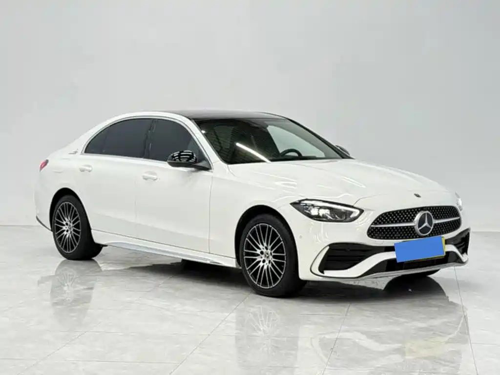 Mercedes-Benz C-Class 2023 — фото 2