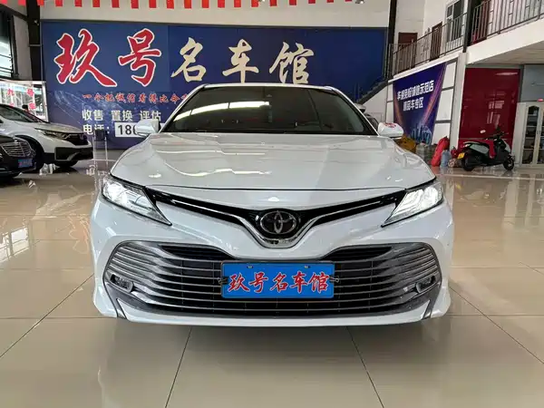 Toyota Camry 2020