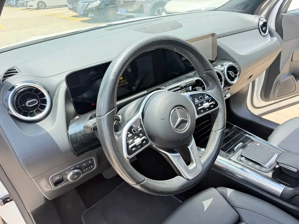 Mercedes-Benz GLA 2022 — фото 17