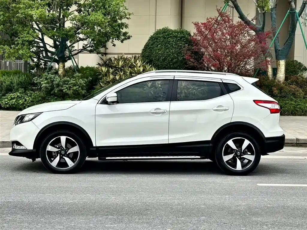 Nissan Qashqai 2016 — фото 7