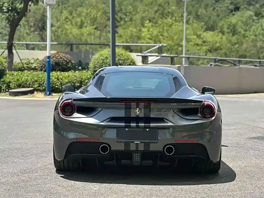 Ferrari 488 2018 — фото 4