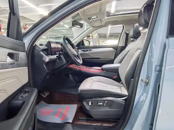 Volkswagen Tavendor 2023