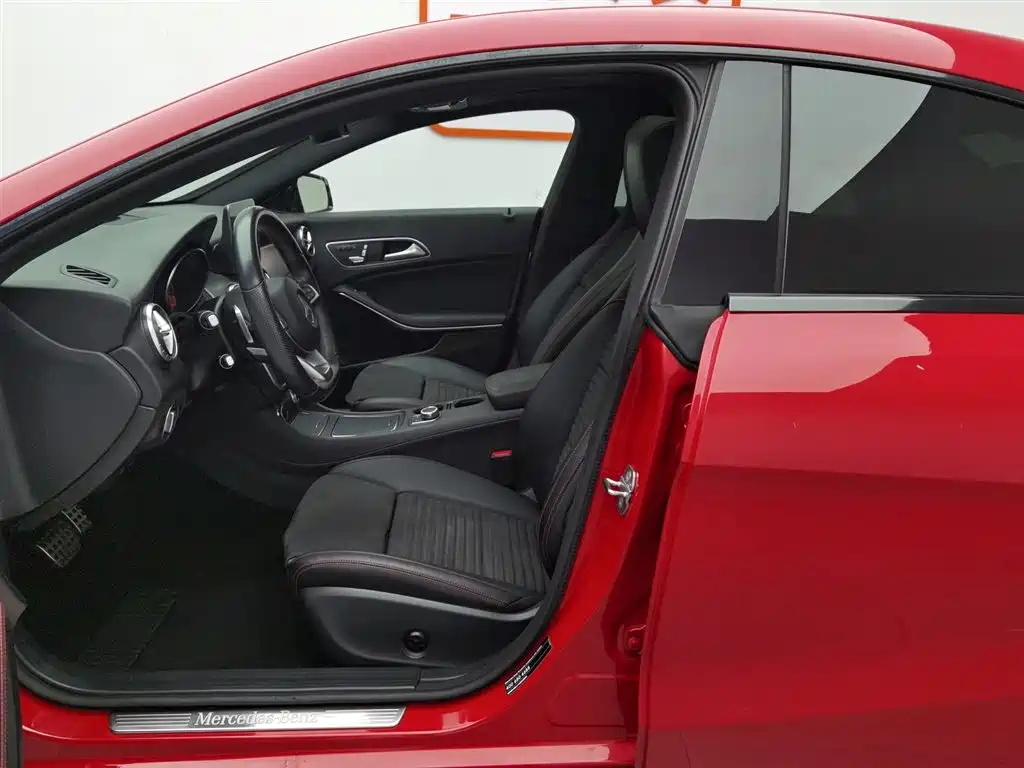 Mercedes-Benz CLA 2018 — фото 10