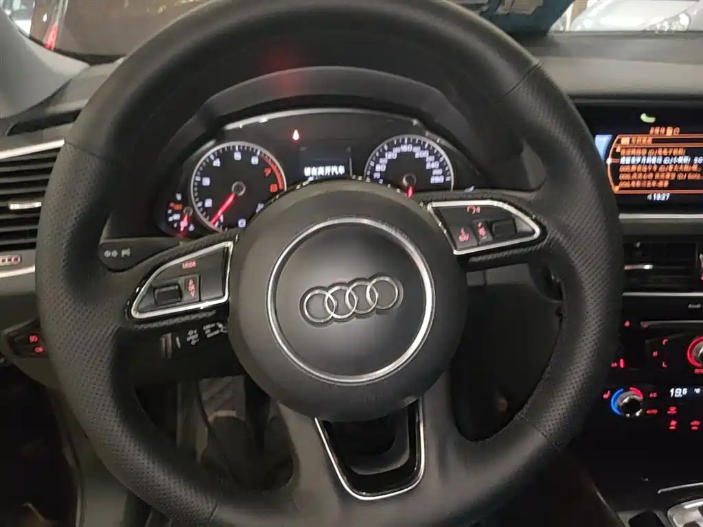 Audi Q5 2016 — фото 11