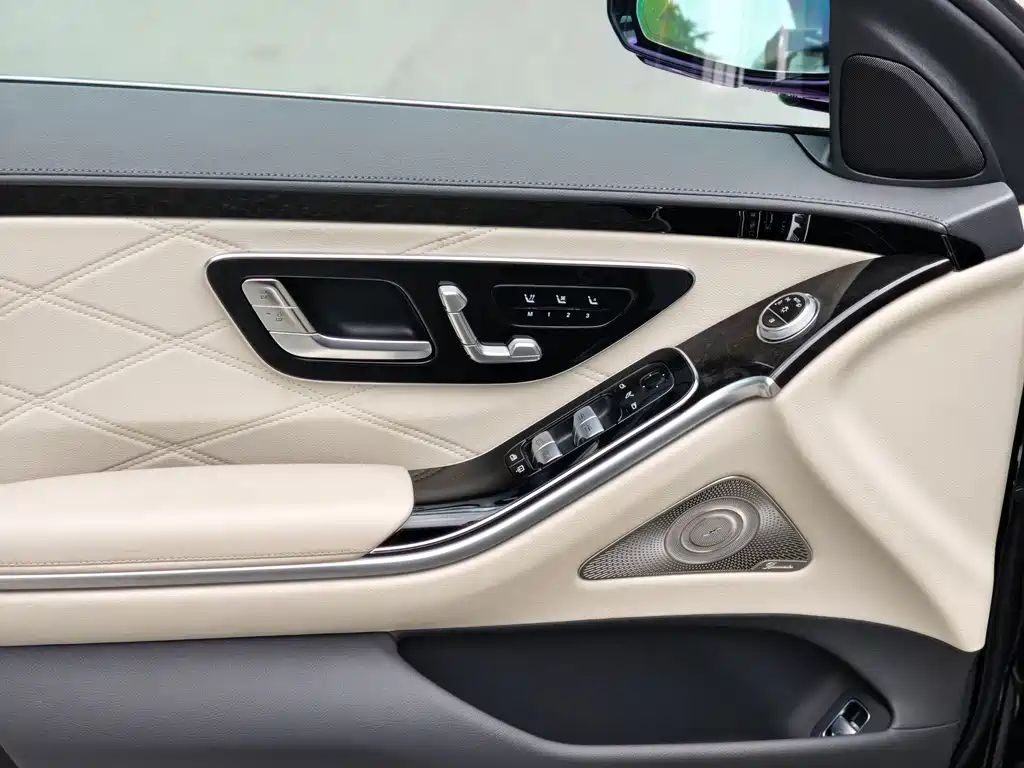 Mercedes-Benz S-Class 2025 — фото 29