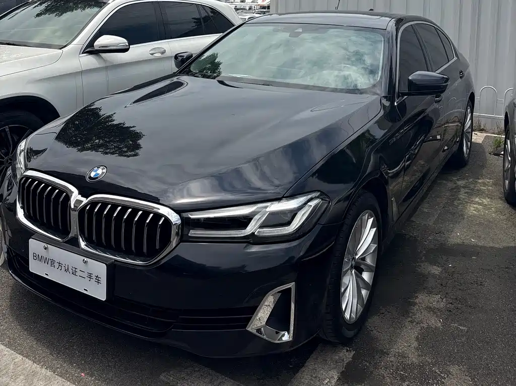 BMW 5 Series 2021