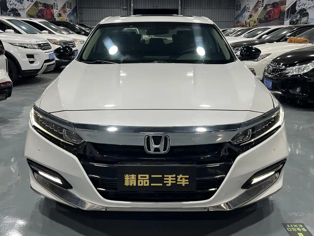 Honda Accord 2018 — фото 3