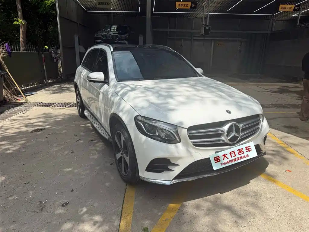 Mercedes-Benz GLC 2019 — фото 1