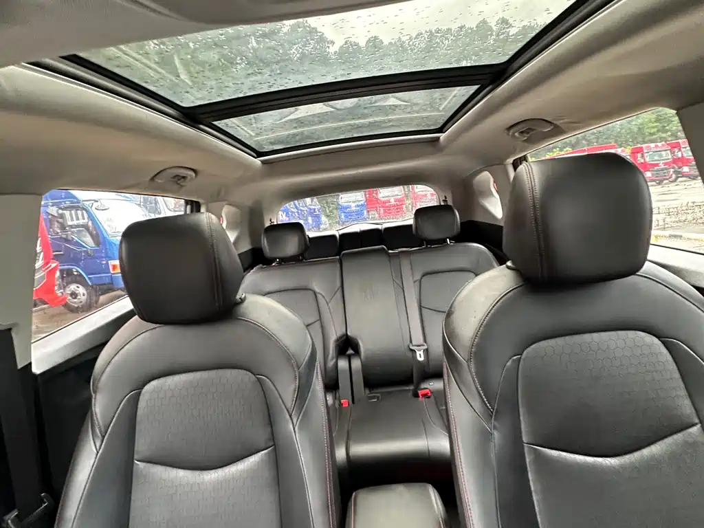 Chevrolet Volando 2018 — фото 19