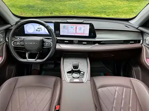 Chery Tiggo 8 PLUS 2023