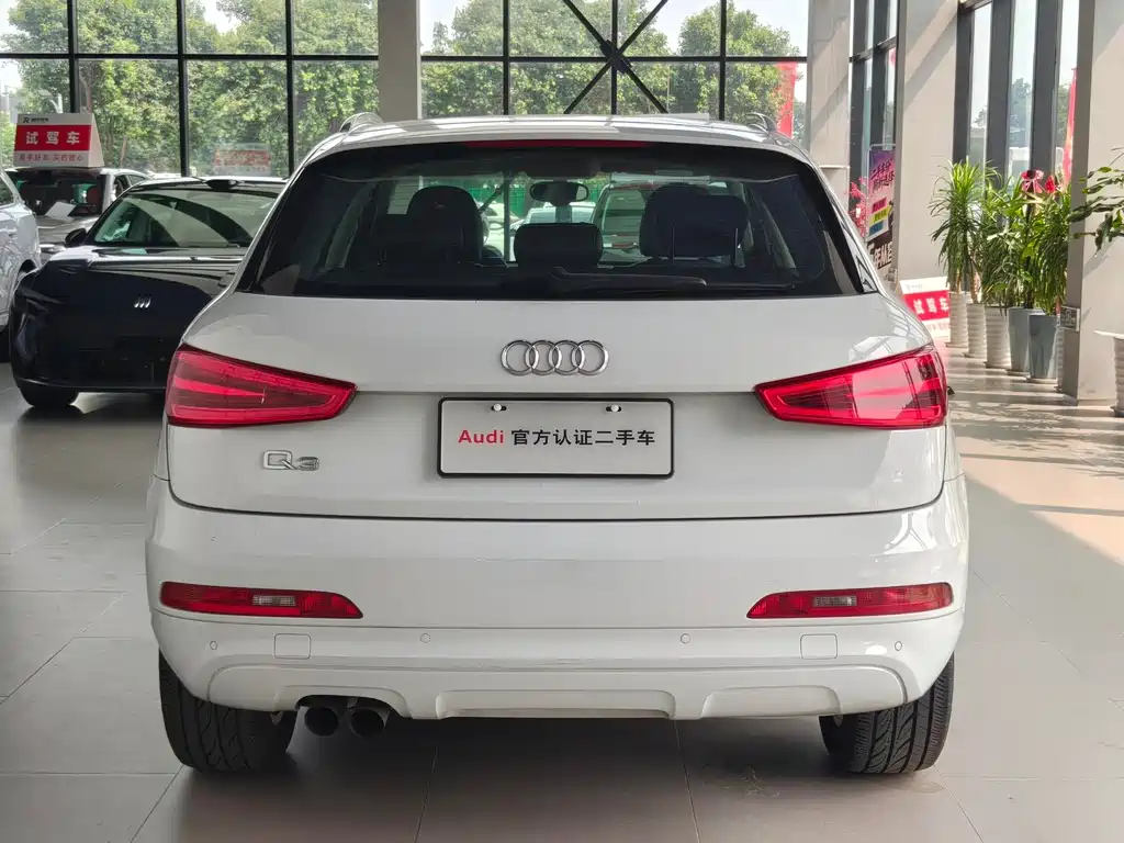 Audi Q3 2015