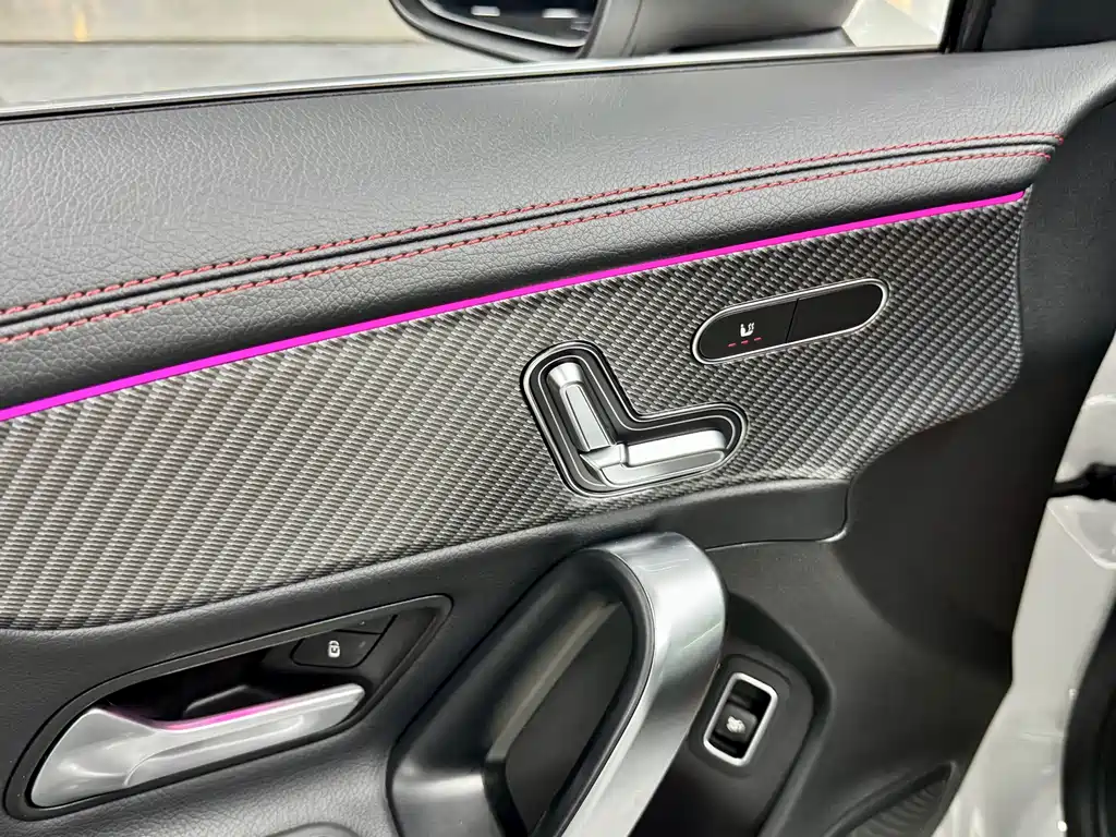Mercedes-Benz A-Class 2024 — фото 23